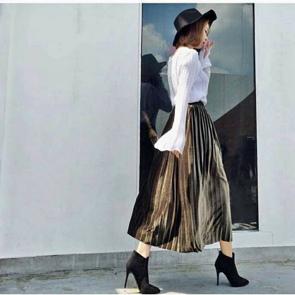 Soft velvety Maxi Skirt sz SM